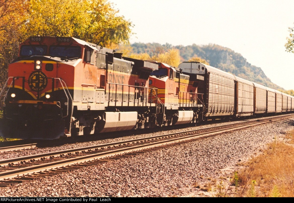 Vehicle train rolls west